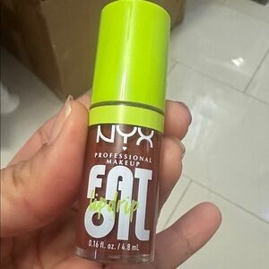 Giveaway- Fat Oil Lip Drip- Scrollin’